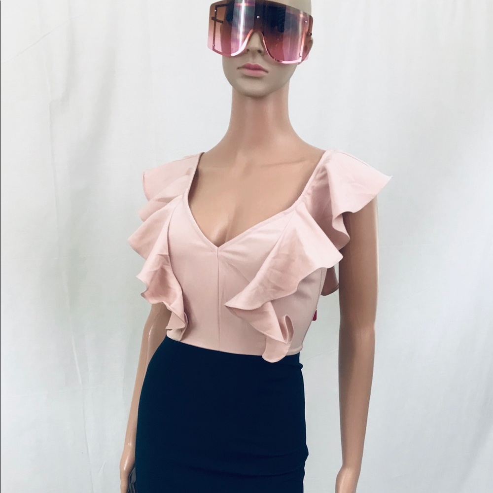 Sleeveless ruffle shoulder midi dress